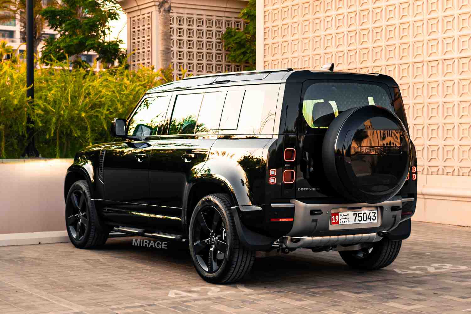 ЛЭНД РОВЕР ДЕФЕНДЕР 110 Defender 110 X-Dynamic HSE P400