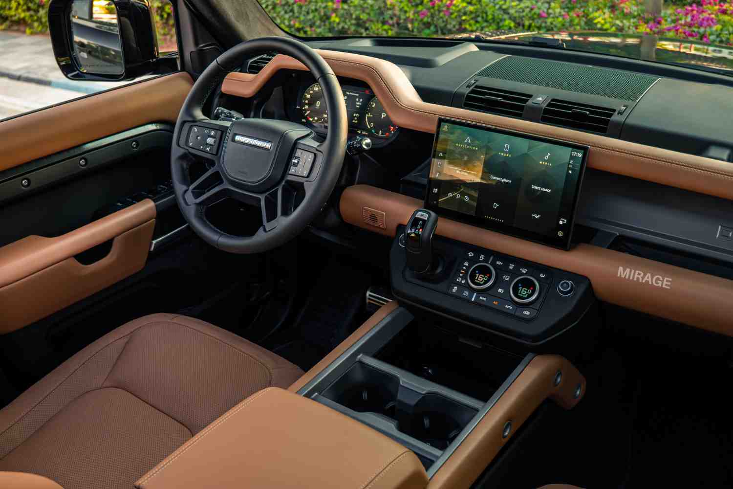 لاند روفر ديفيندر 110 بي ٤٠٠ Defender 110 X-Dynamic HSE P525