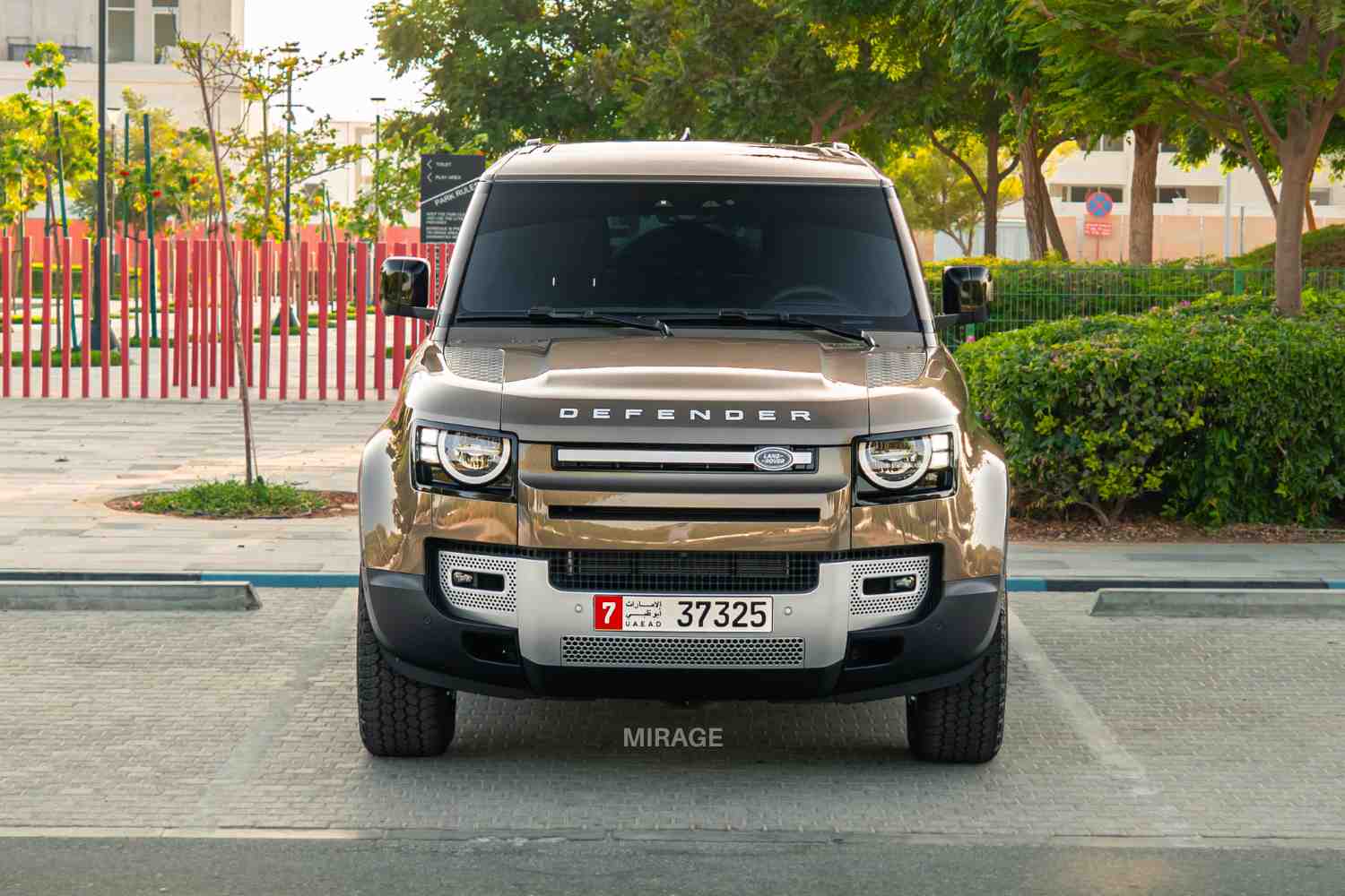 LAND ROVER DEFENDER 110 S P300 Defender 110 S P300