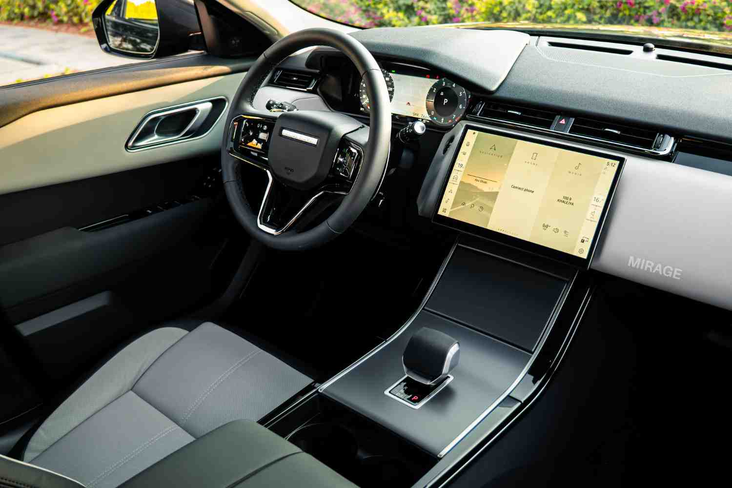 RANGE ROVER VELAR DYNAMIC SE P250 Range Rover Velar Dynamic SE P250