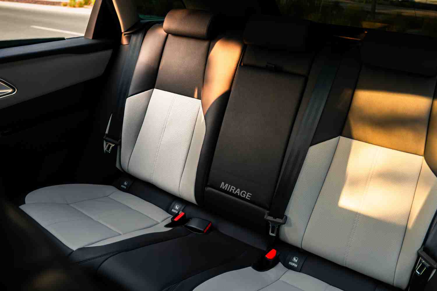 RANGE ROVER VELAR DYNAMIC SE P250 Range Rover Velar Dynamic SE P250