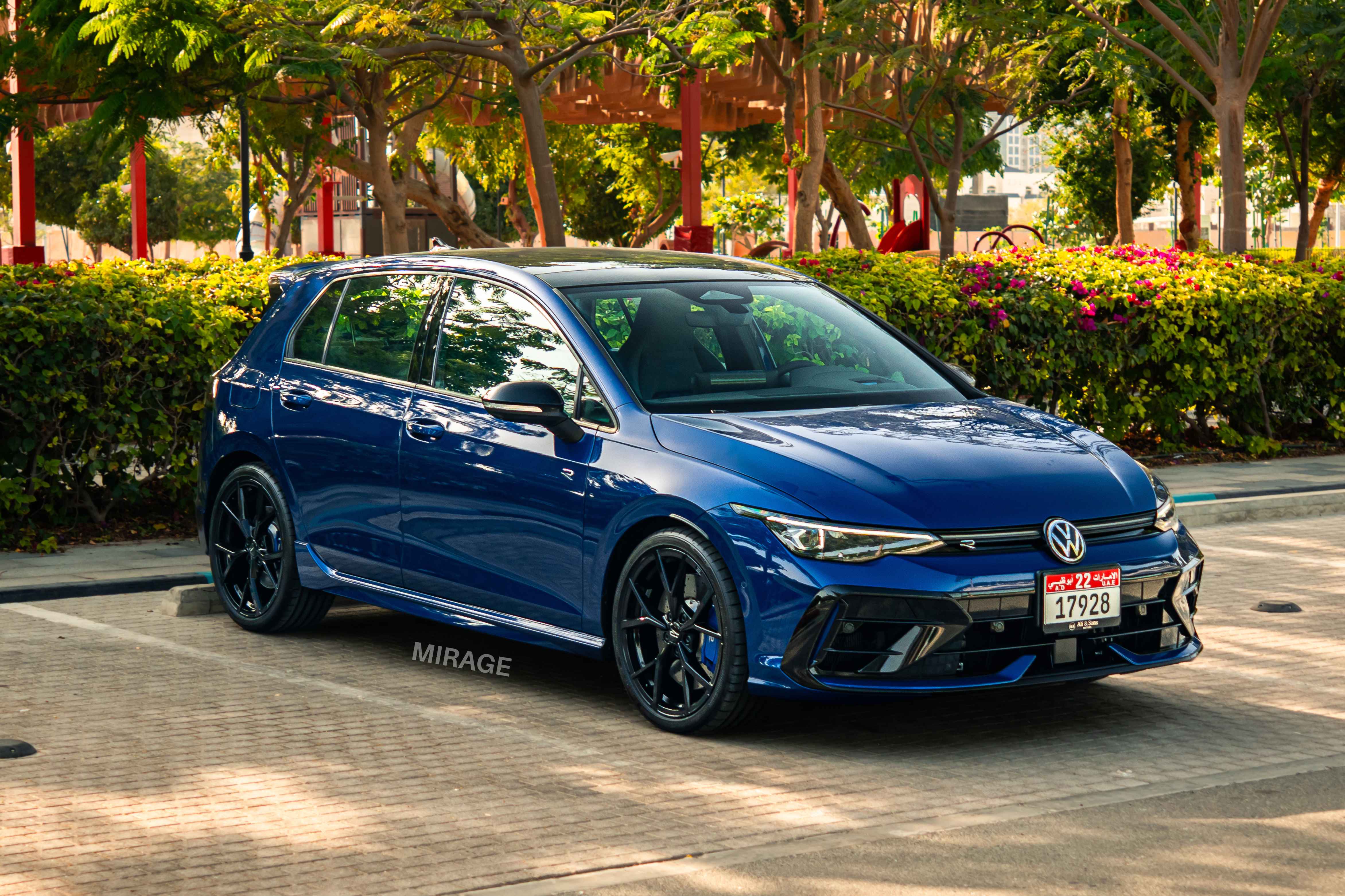 VOLKSWAGEN GOLF R GOLF R