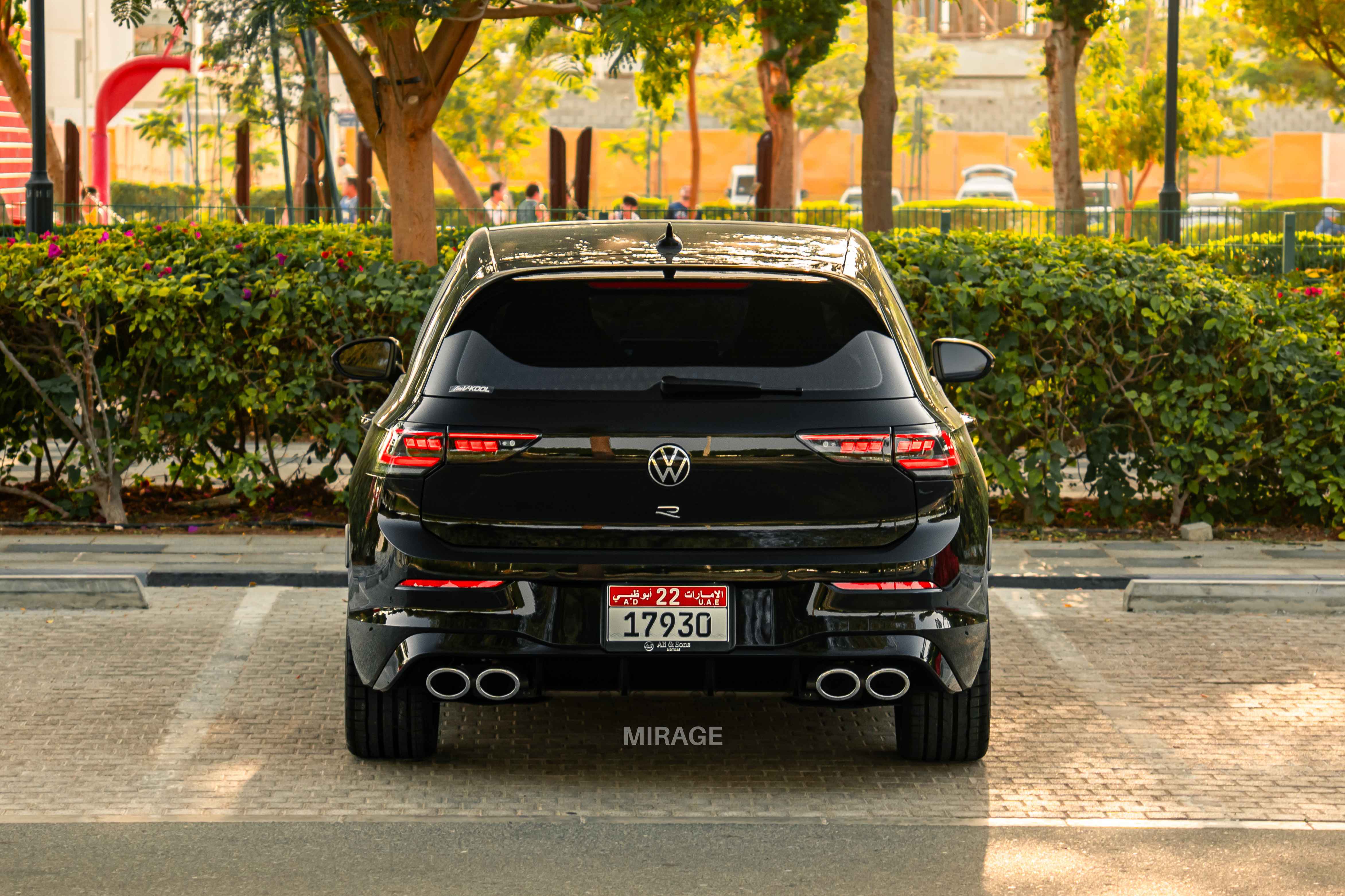 VOLKSWAGEN GOLF R GOLF R