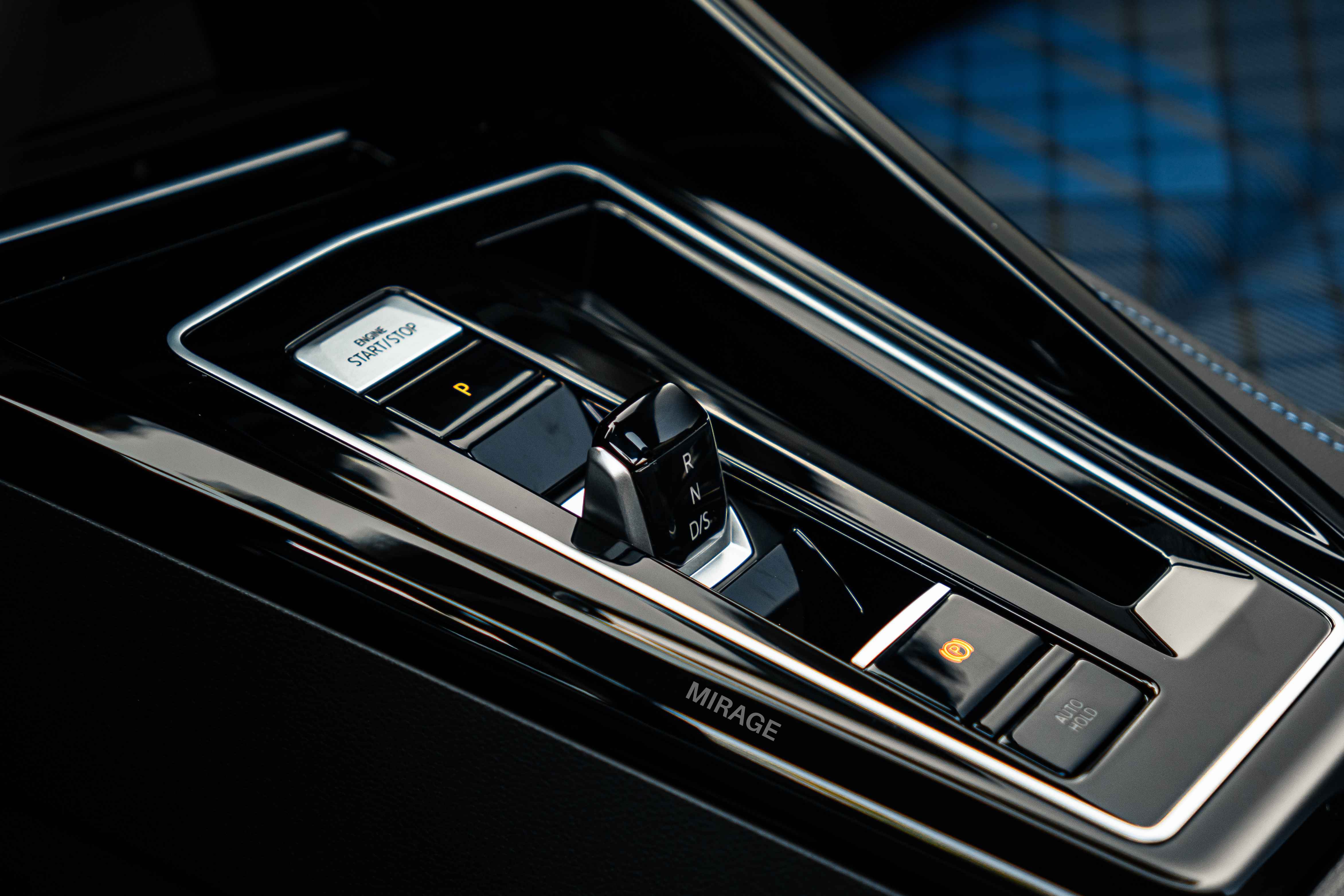 VOLKSWAGEN GOLF R GOLF R